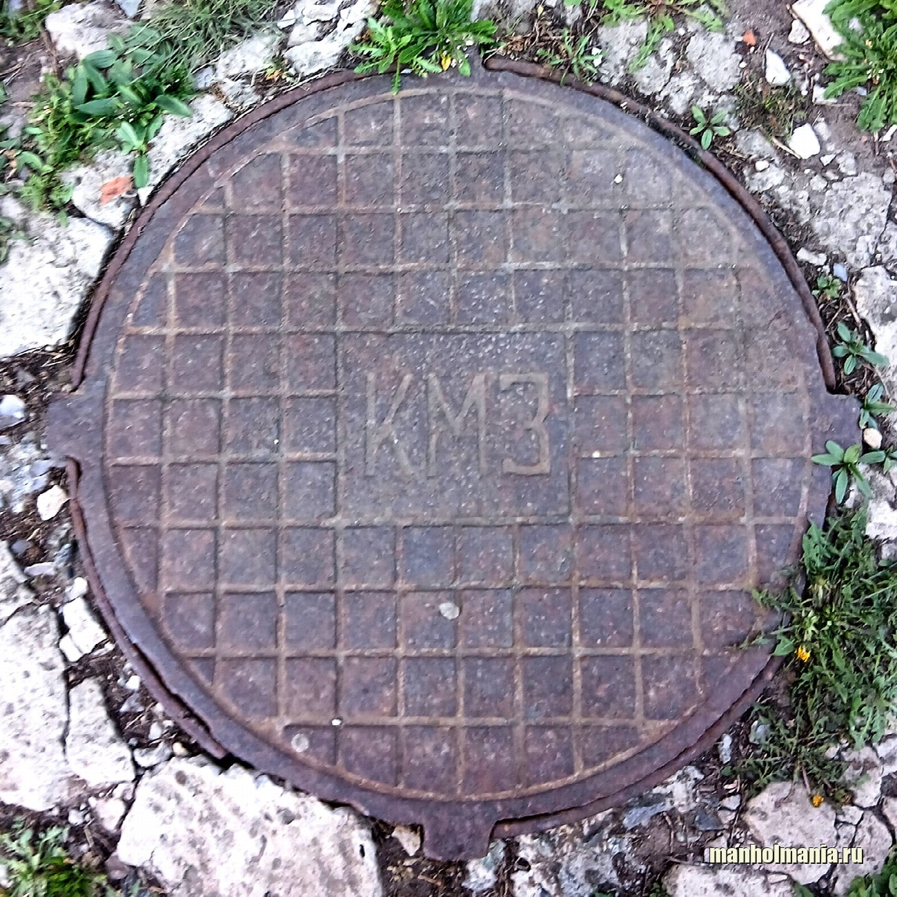Фото люка Курганский машиностроительный завод, завод Курганский машиностроительный завод