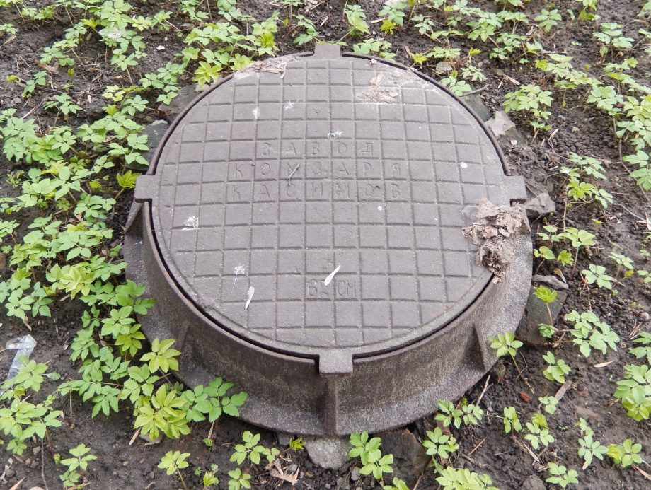 Фото люка Завод КомЗаря Касимов, завод Завод КомЗаря Касимов